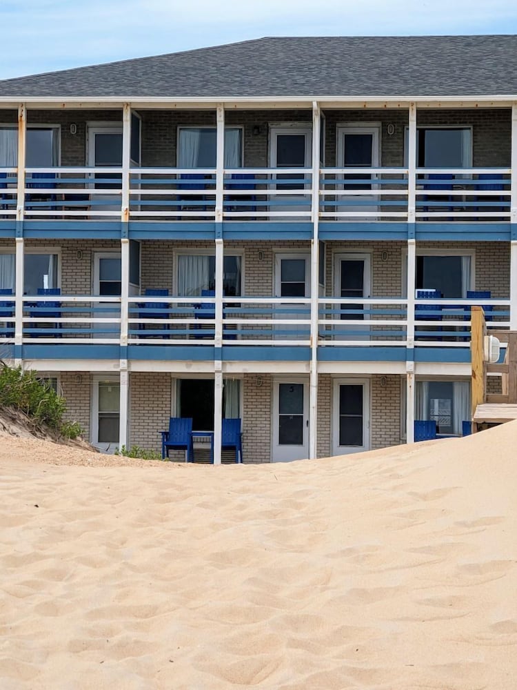 Blue Heron Motel 3/46
