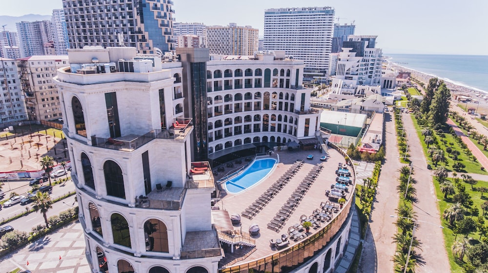 Colosseum Marina Hotel Batumi in BATUMI