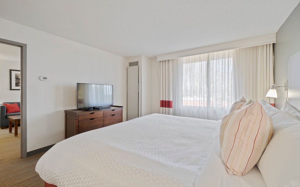 Four Points by Sheraton Charlotte 18/55