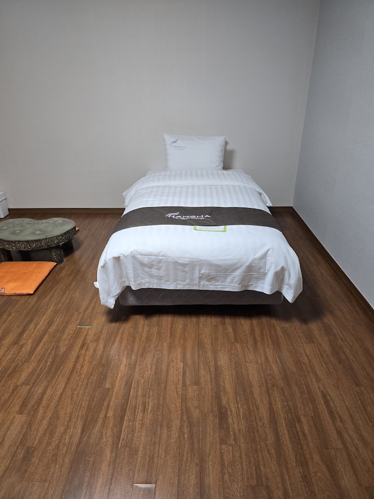 Narsha Hotel 27/53