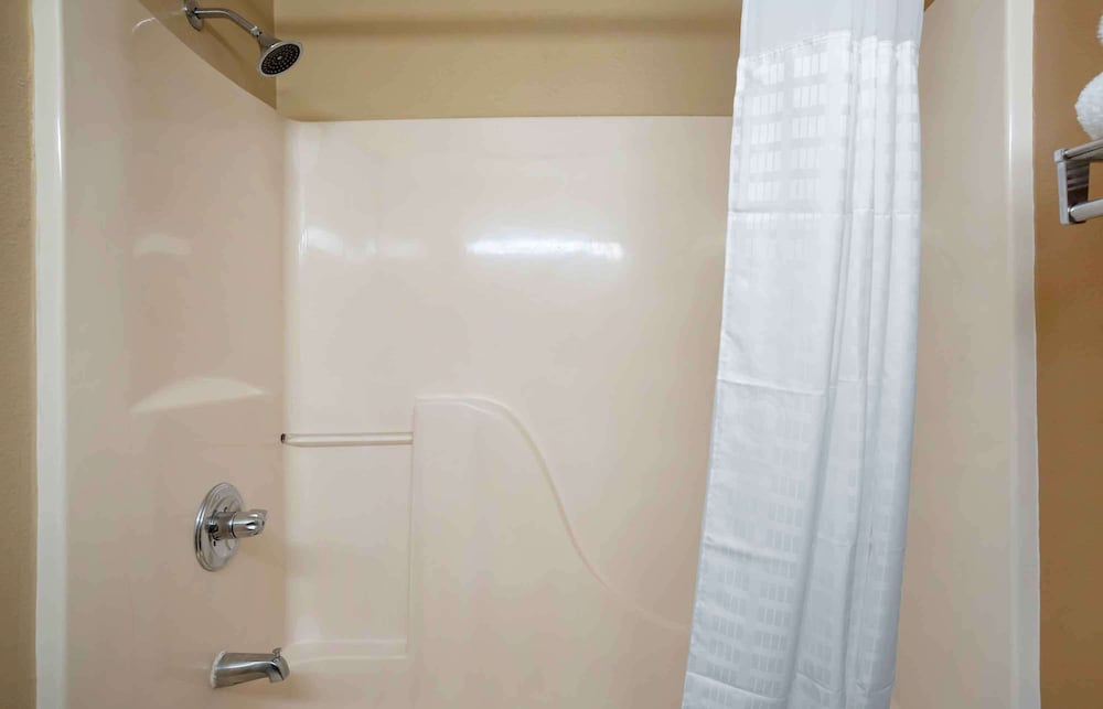 Extended Stay America Mobile - Spring Hill 28/48