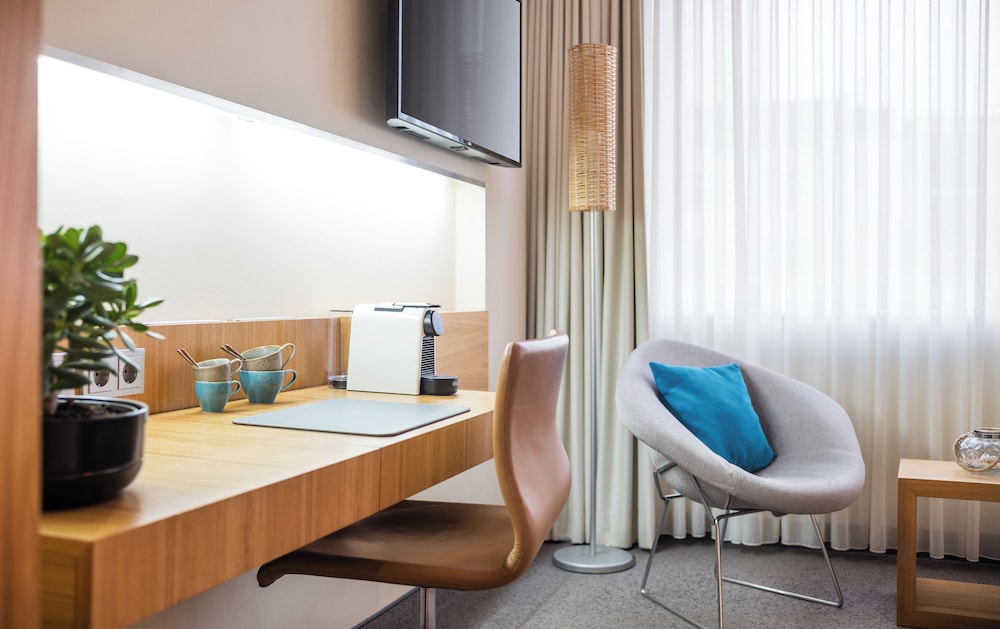 Lindner Hotel Berlin Ku'damm, part of JdV by Hyatt 60/67
