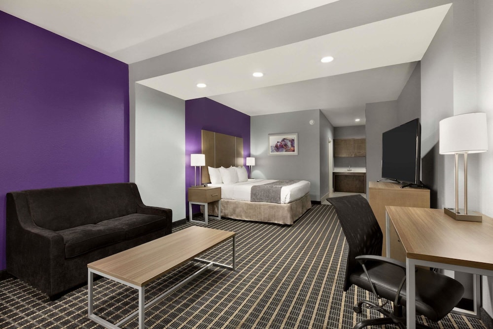 Days Inn by Wyndham Odessa 21/31