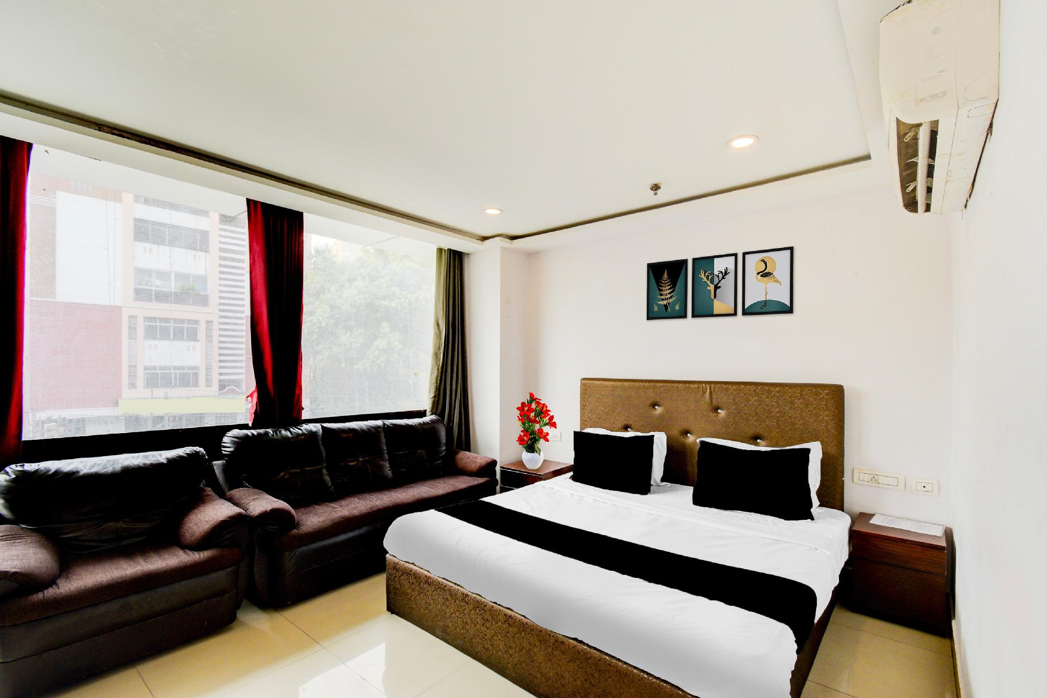 Oyo 10225 Hotel Sree Chandana 29/50