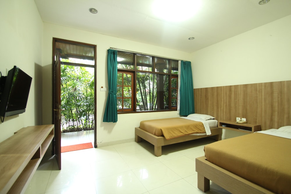 Simpang Inn 15/50