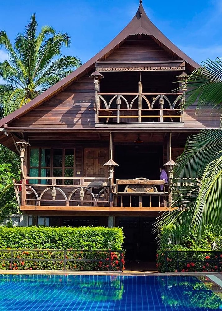 Boutique Village Hotel SHA Plus 2/71