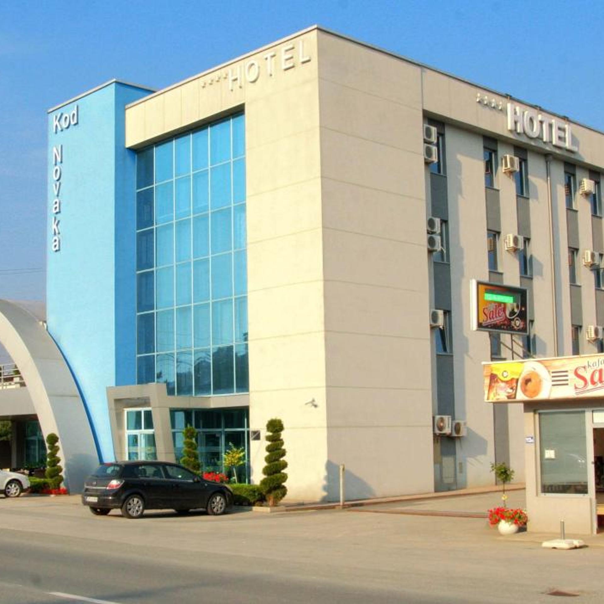 Novak Hotel 35/37