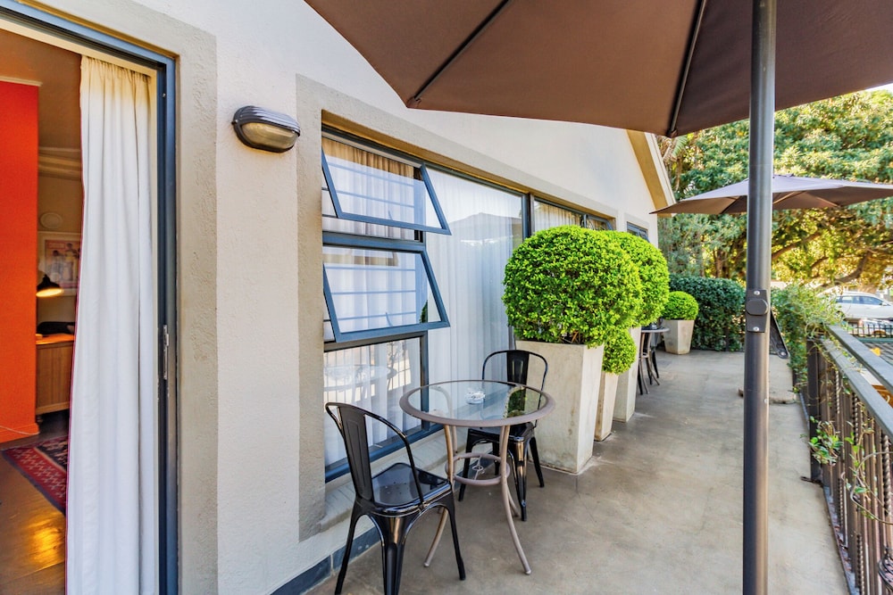 Pumleni Guesthouse 28/50