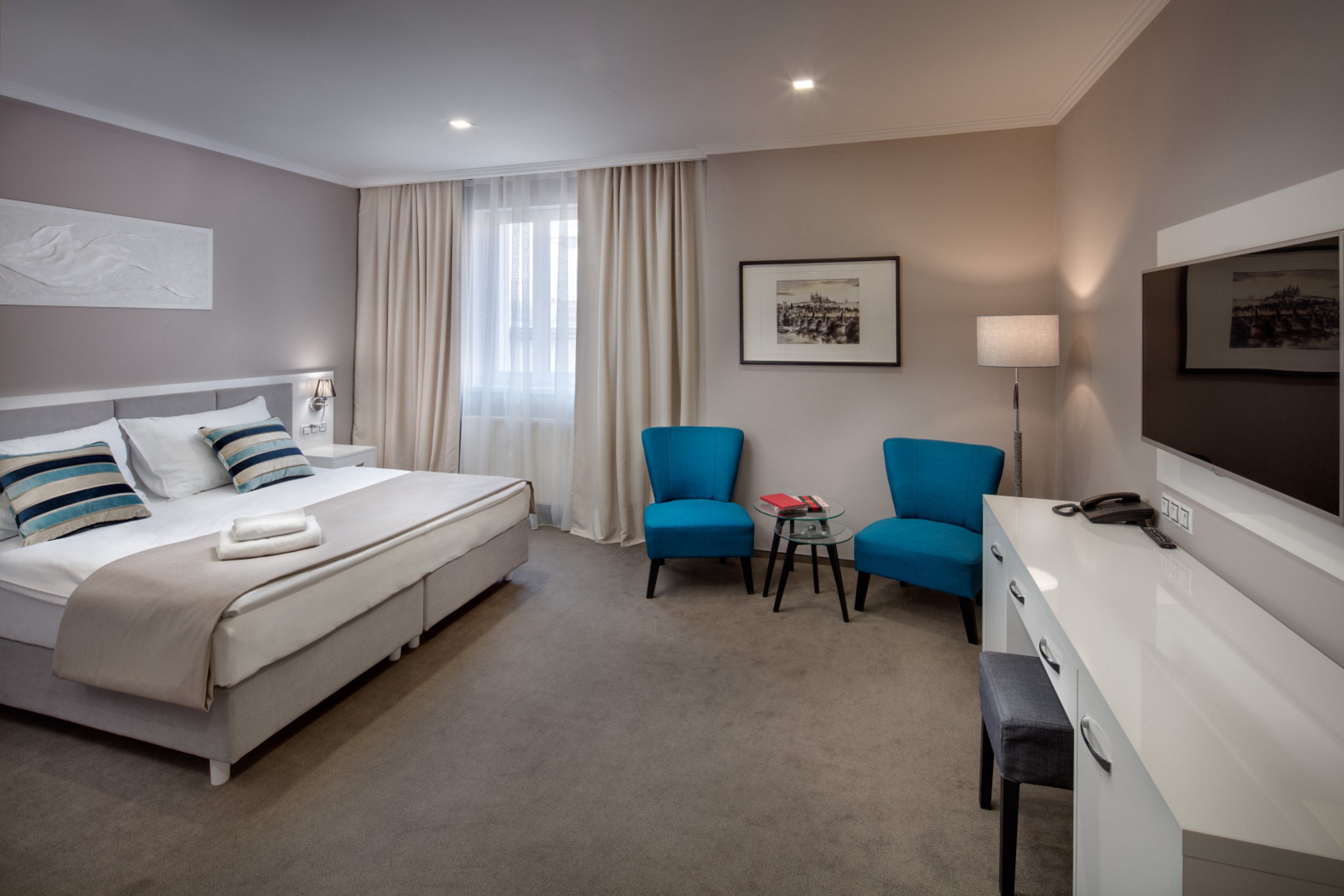Florenc Hotel 8/39