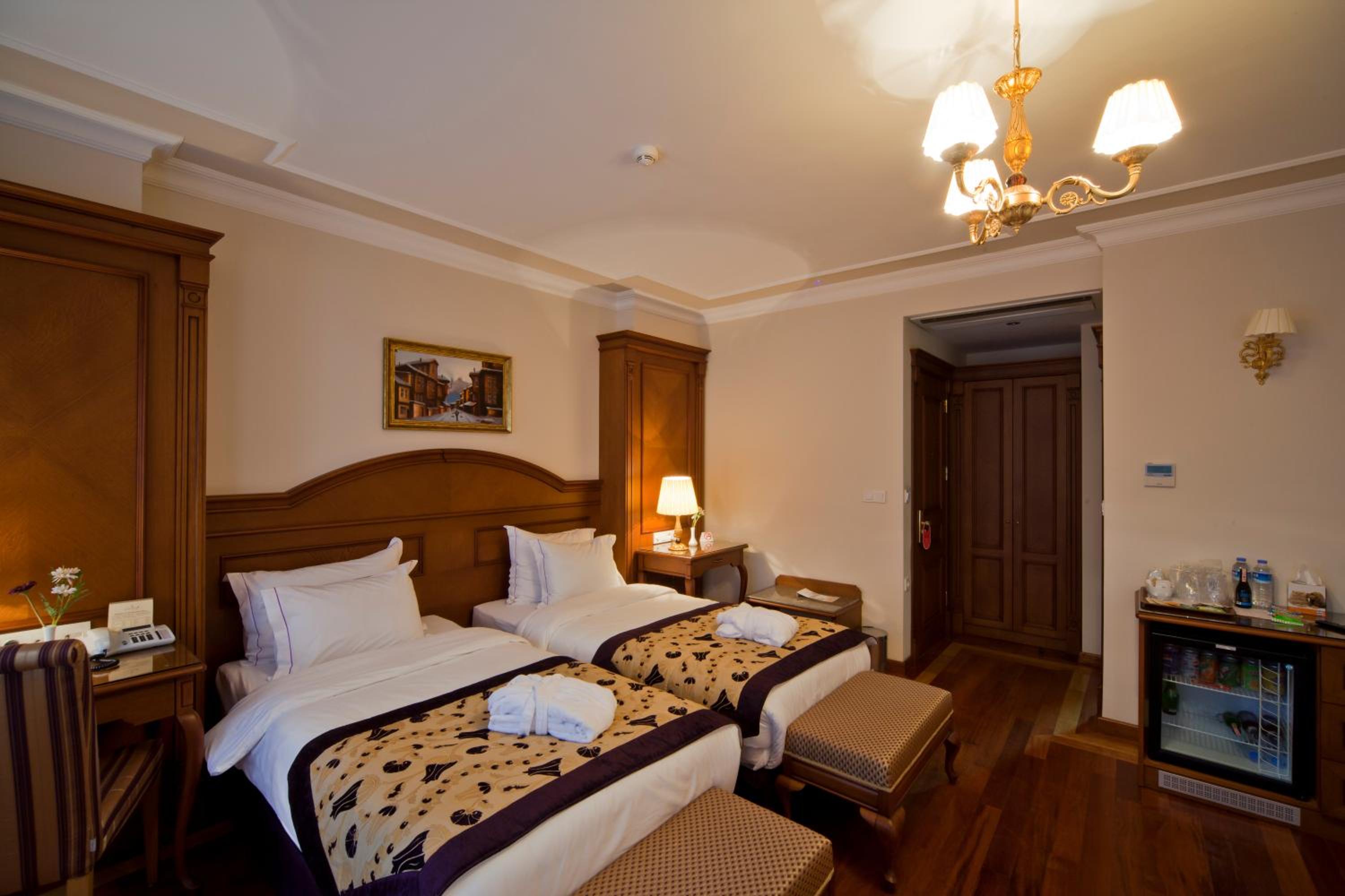rooms