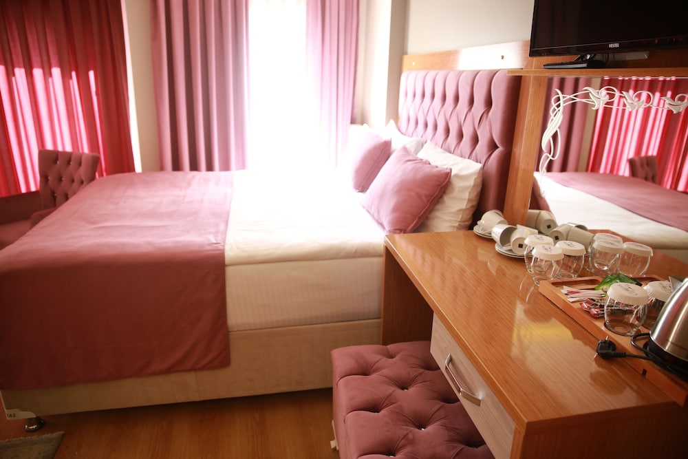 Hotel Black Pearl 52/73