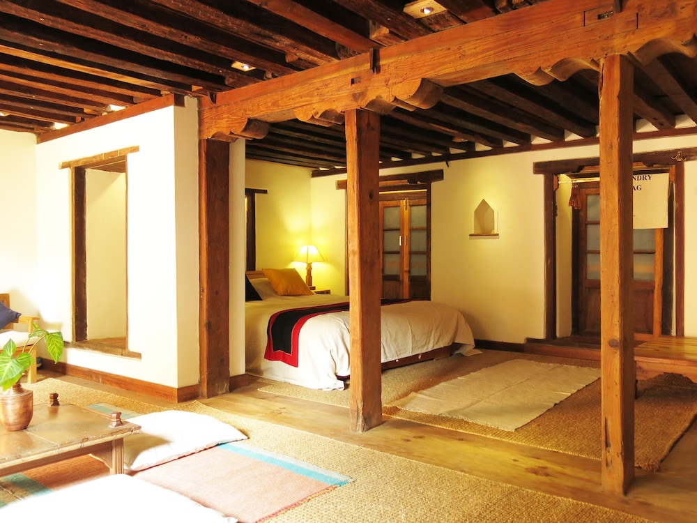 The Inn Patan 35/40