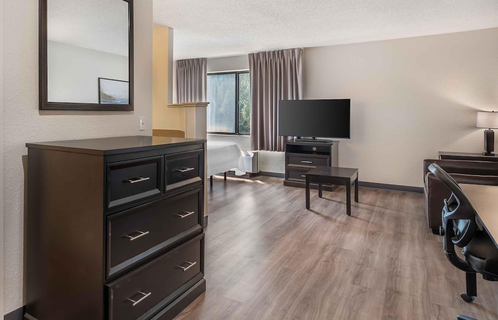 Extended Stay America-Daytona Beach-International Speedway 50/62