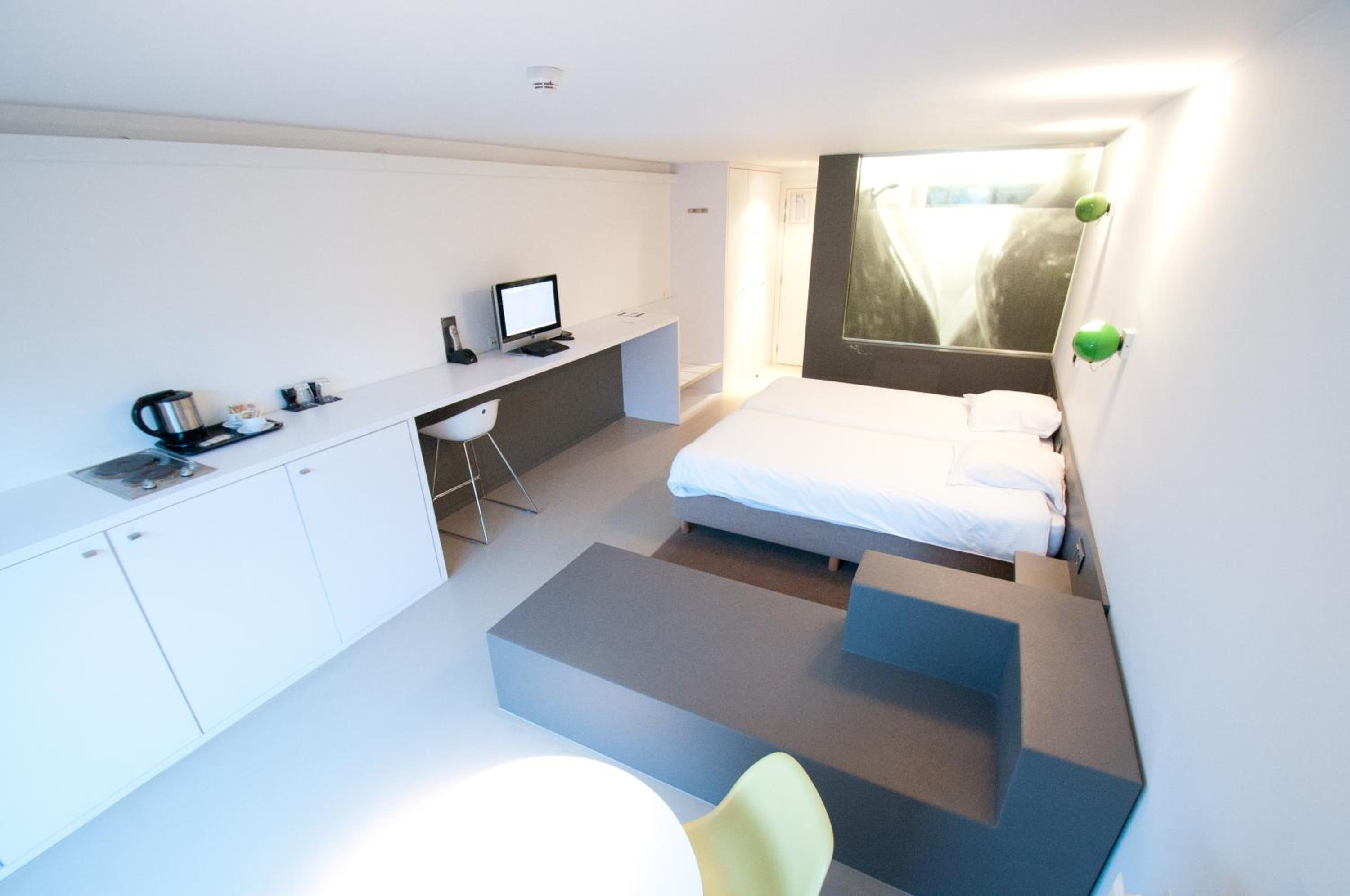 غرفة أساسية ثلاثية، Hotel Corbie Geel 4/7