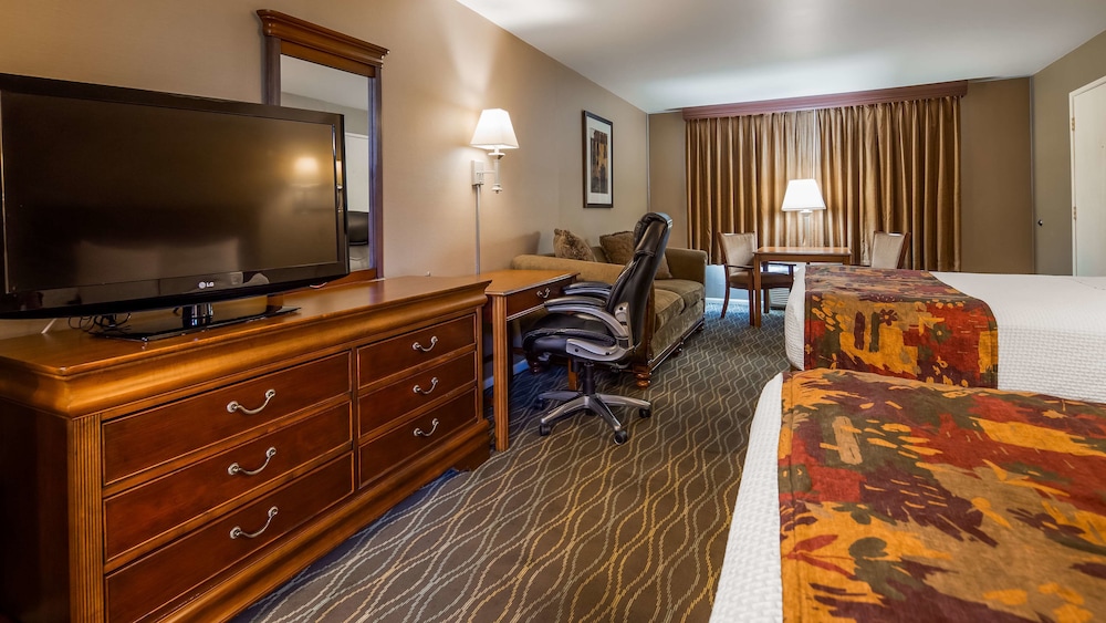 Best Western La Posada Motel 16/54