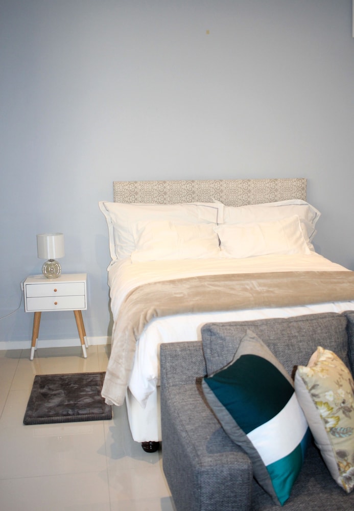 Tower Bliss Studio Apartment 28/28