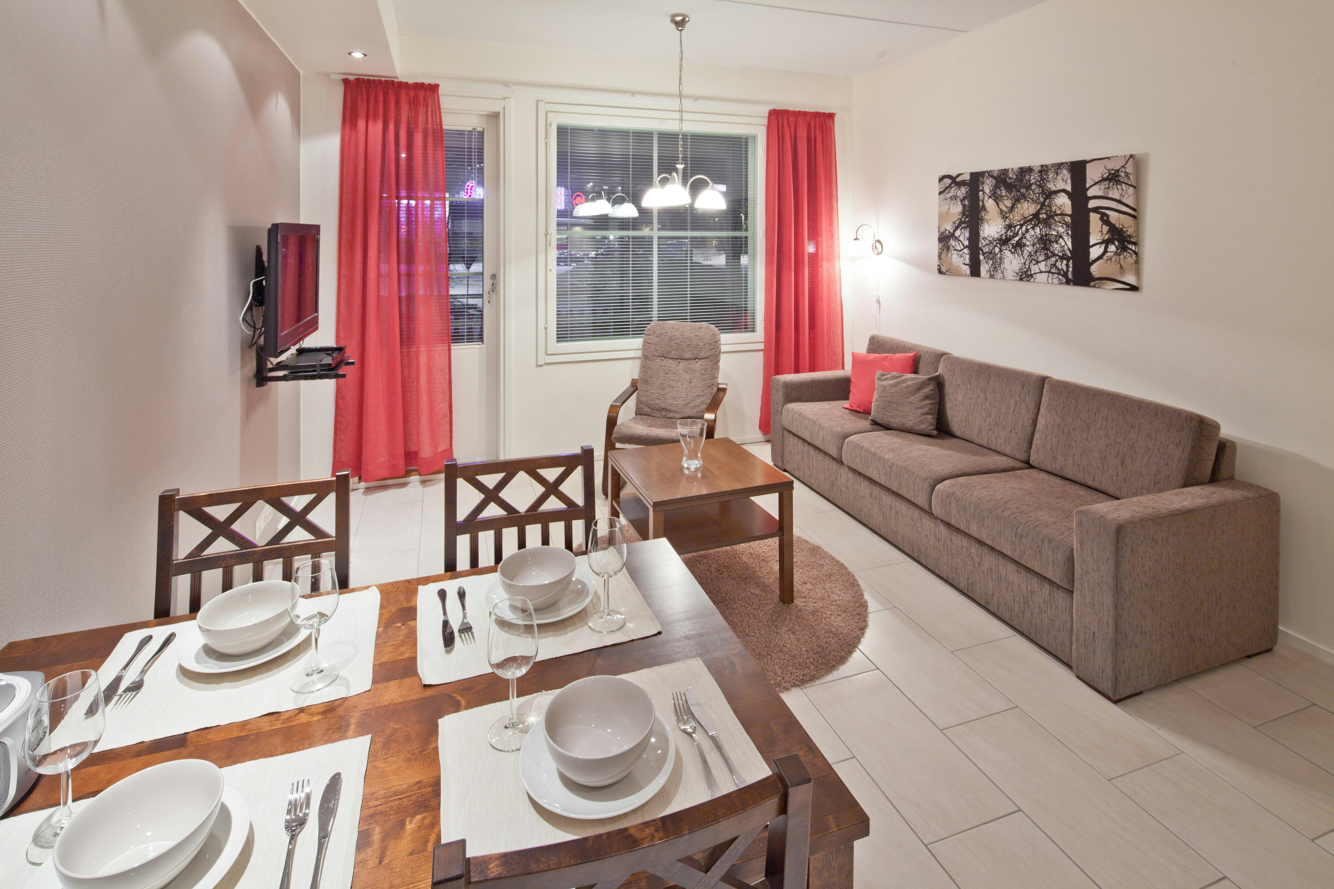 Lapland Hotels Sirkantahti 43/46