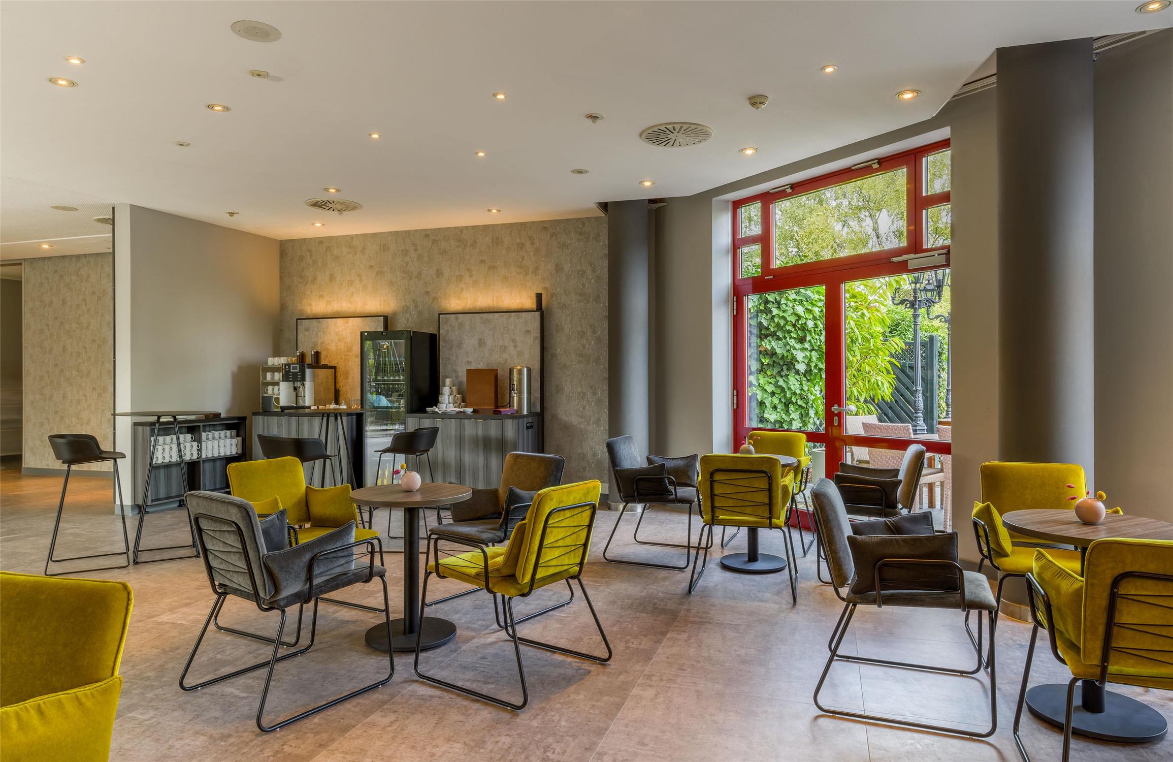 elaya frankfutrt oberursel, Trademark Collection 14/22