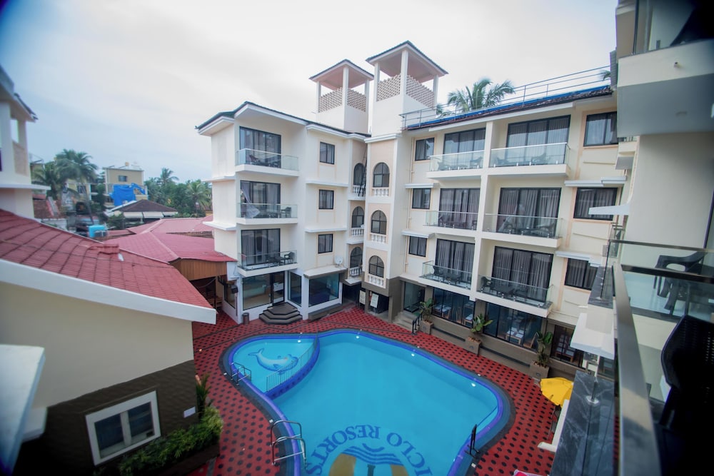 TICLO RESORTS 2/47
