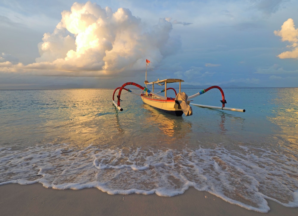 Blue Harbor Beachfront Villas Resto 38/48