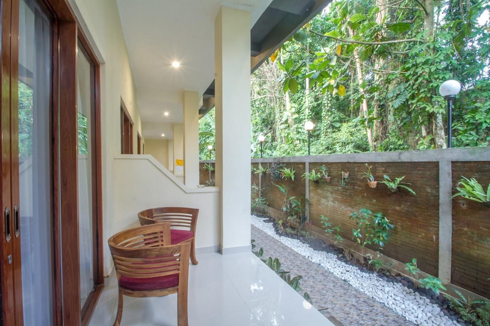 Adi Jaya Cottages 9/50