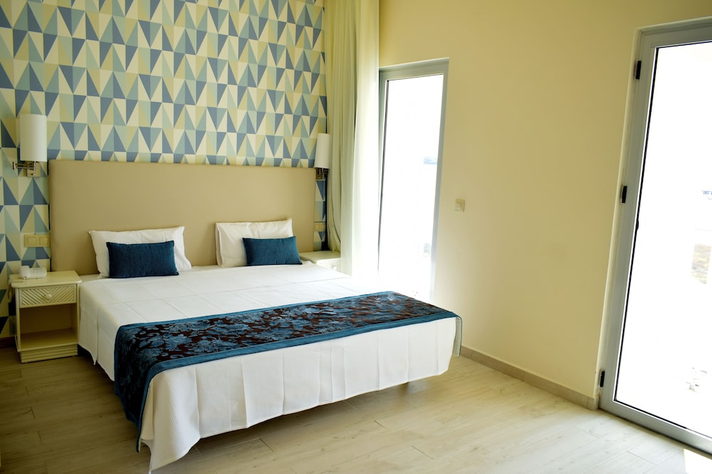 Ouril Hotel Agueda 13/48