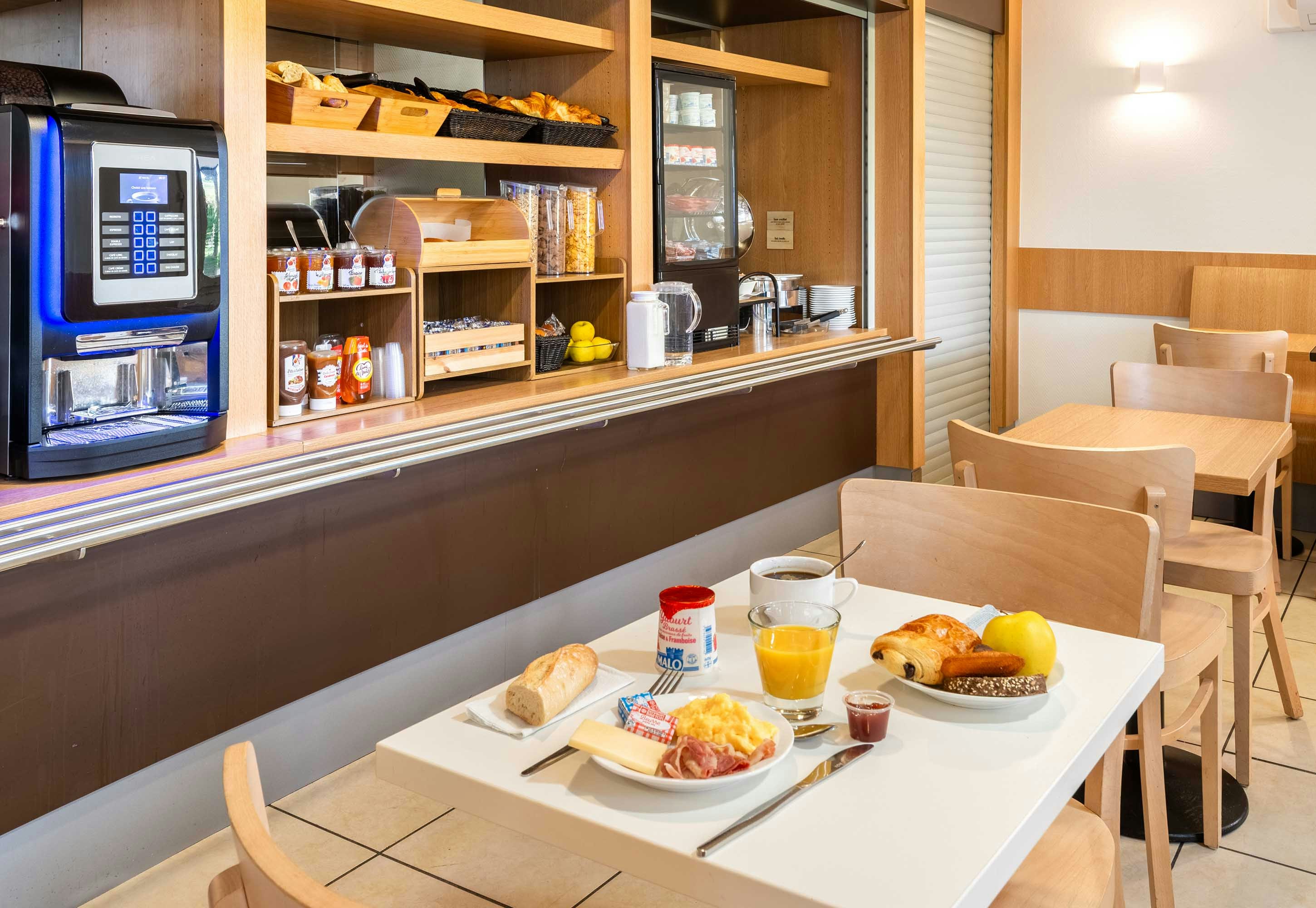 B&B HOTEL Pezenas 16/24