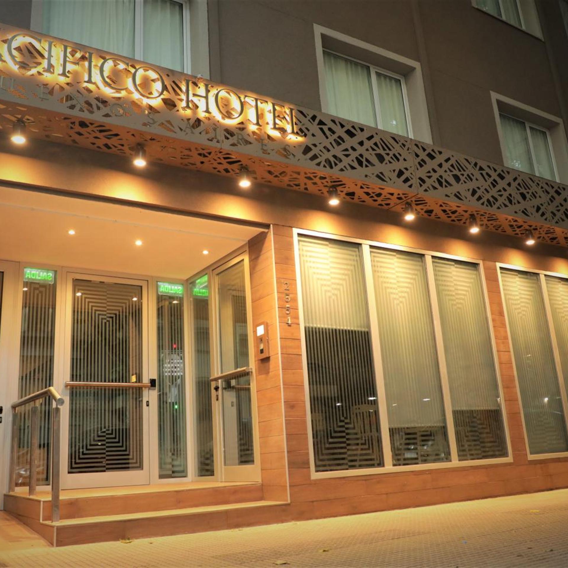 Hotel Pacifico 1/18
