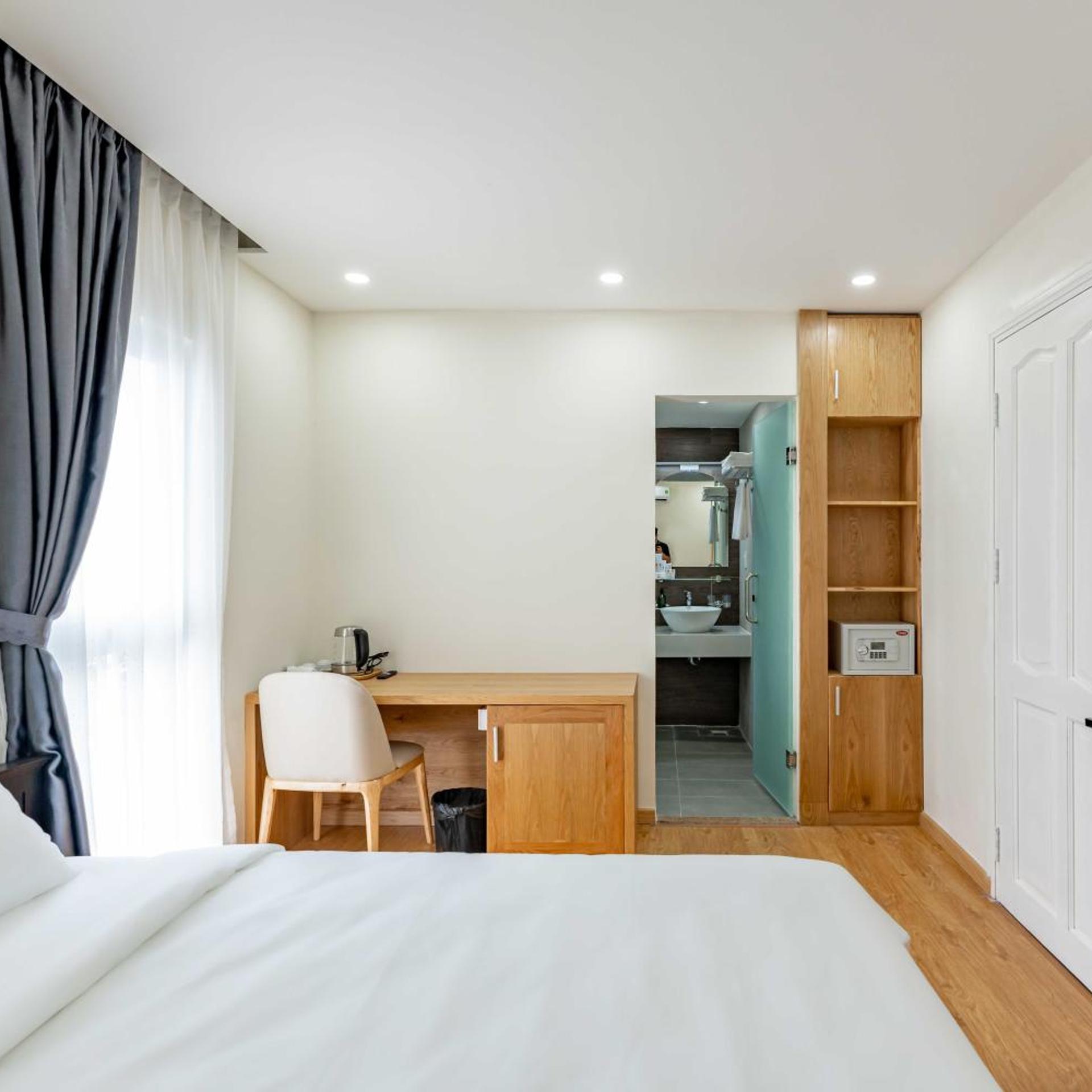 Edoya Hotel Dong Khoi 13/50