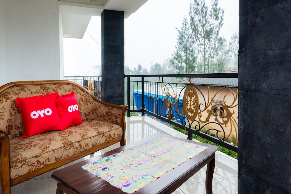 OYO 2169 Anugrah Bromo Homestay 39/52