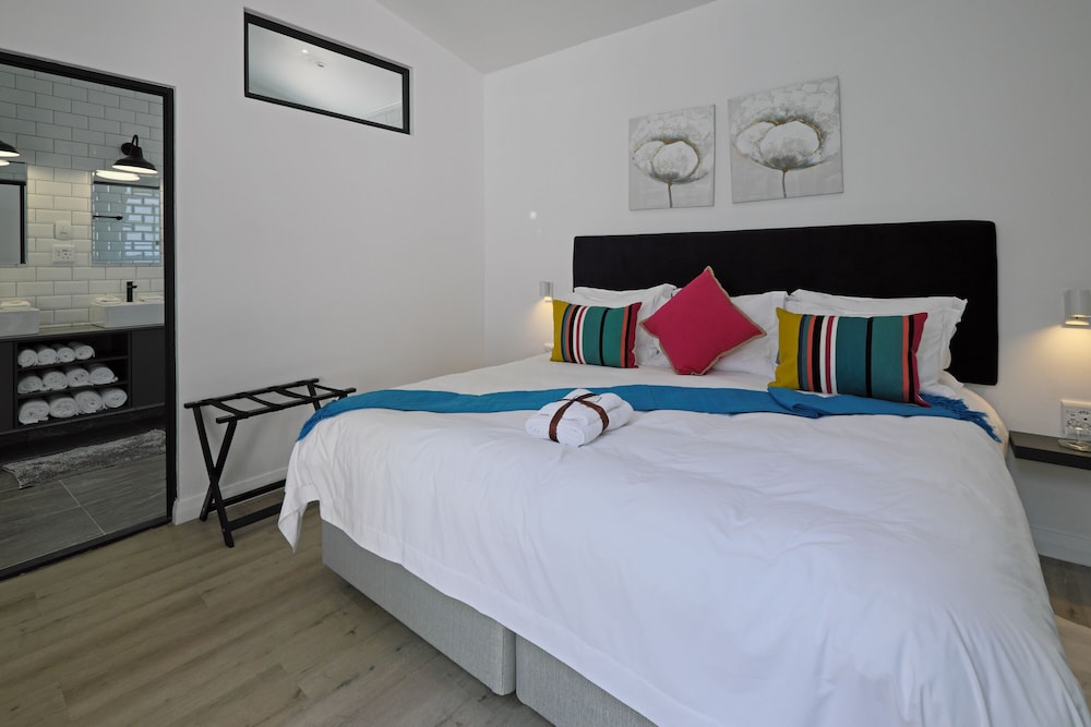 Point B Guest House 16/75
