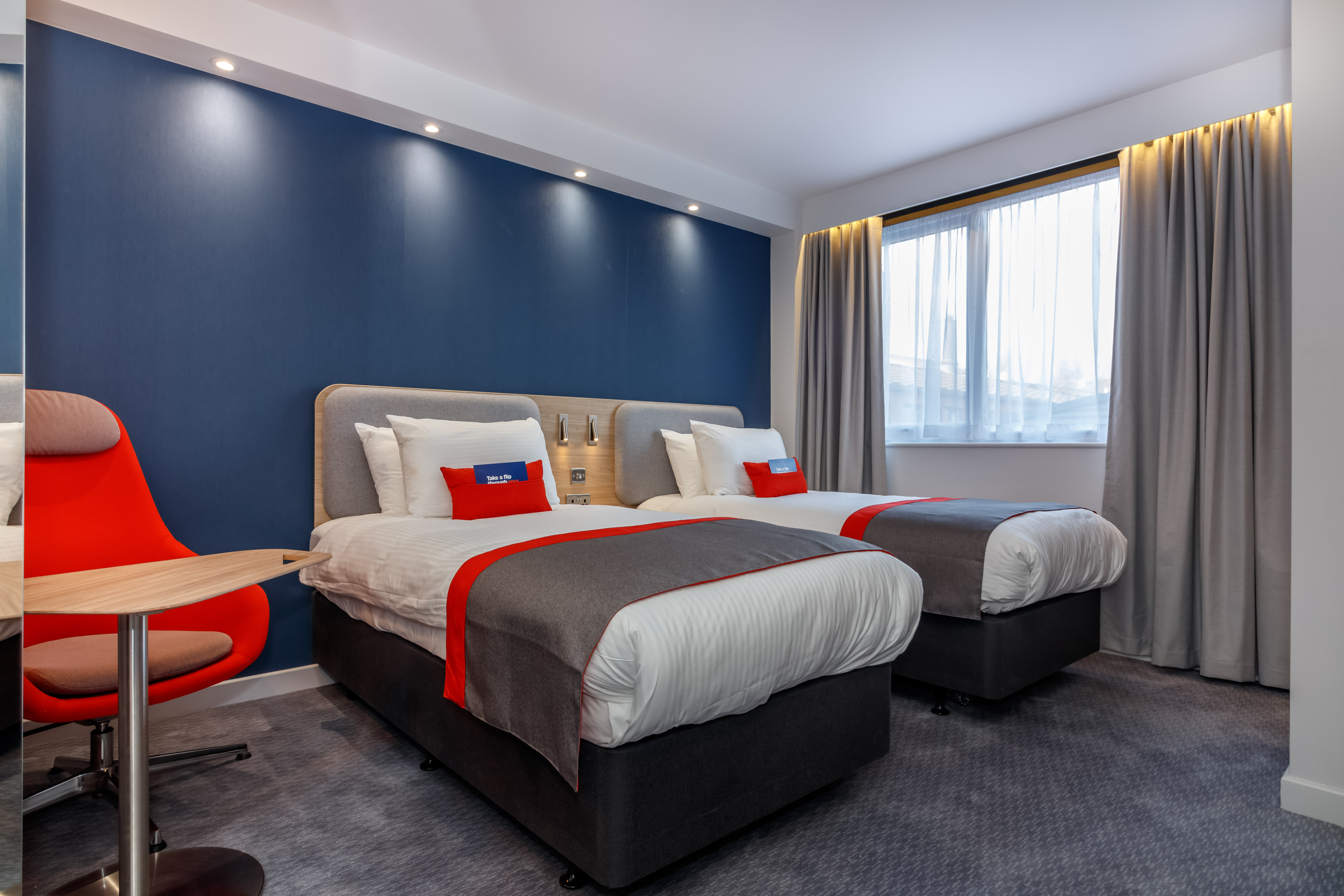 غرفة بسريرين منفصلين، HOLIDAY INN EXPRESS WIGAN 2/3