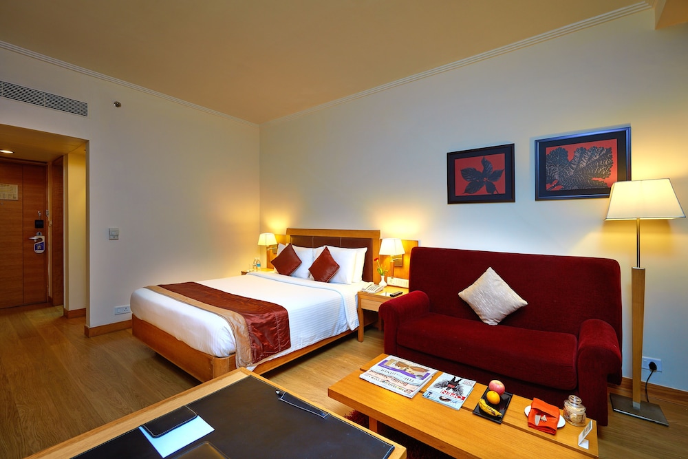 Park Plaza Chennai Omr 15/72