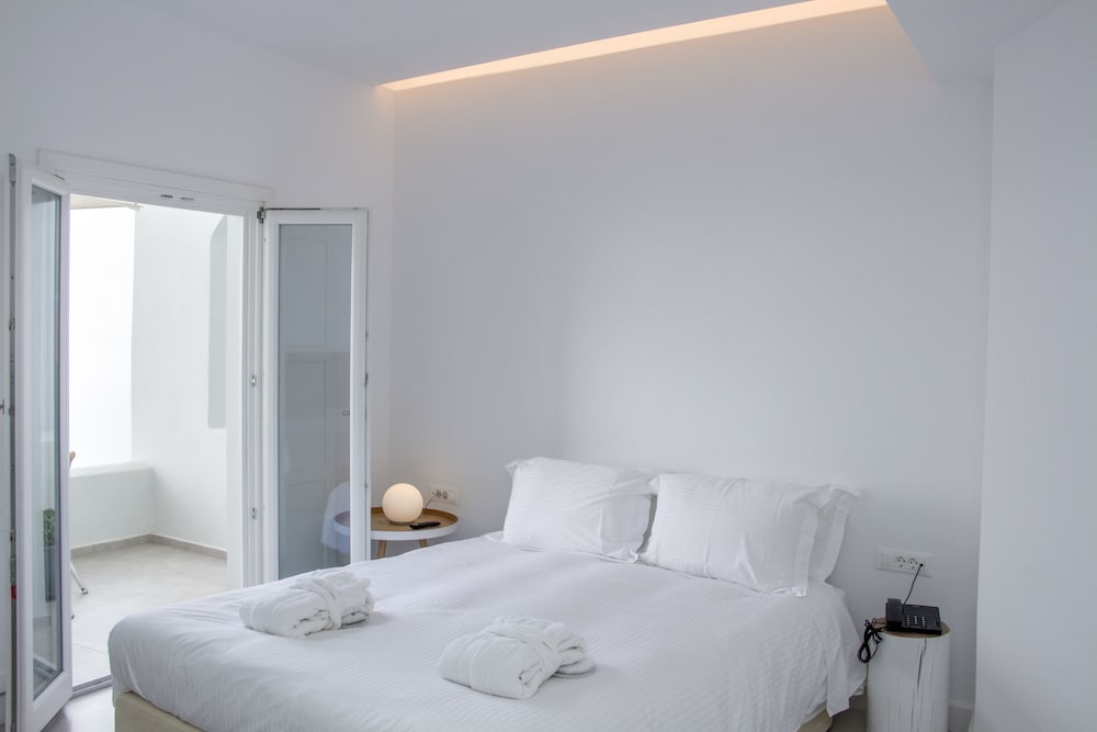 Suite, Caldera View, Balcony