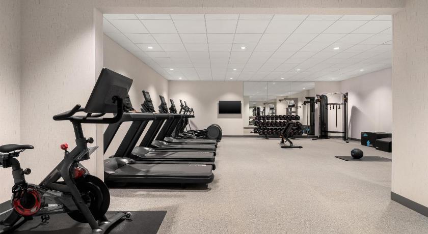 Home2 Suites by Hilton Burlington, NJ 14/36