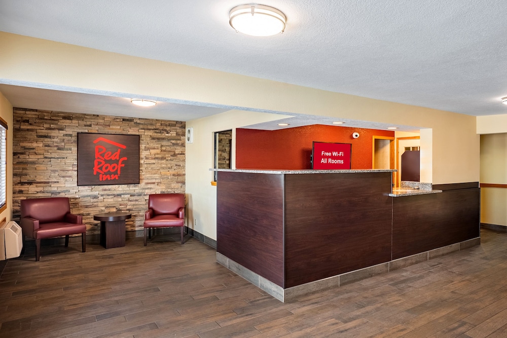 Red Roof Inn Des Moines 8/33