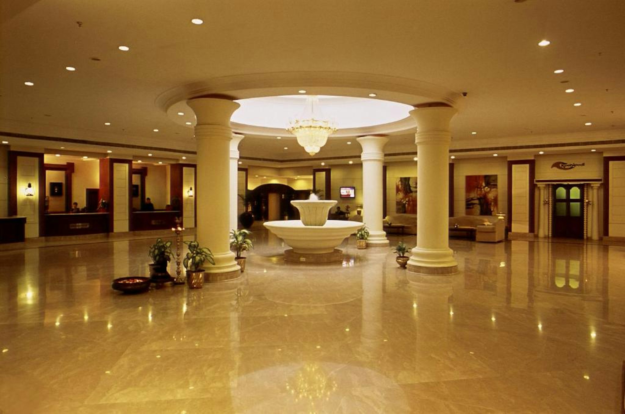 Katriya Hotel And Towers 6/45