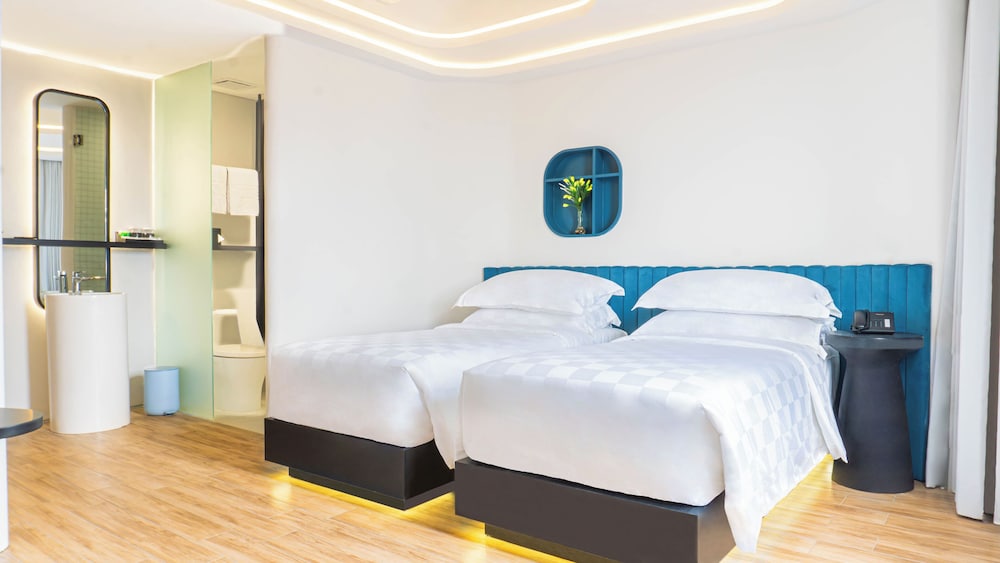 EXCOTEL Design Hotel Surabaya 27/57