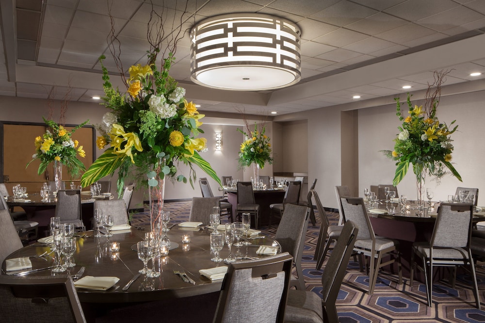 Sheraton Bucks County Hotel 36/61