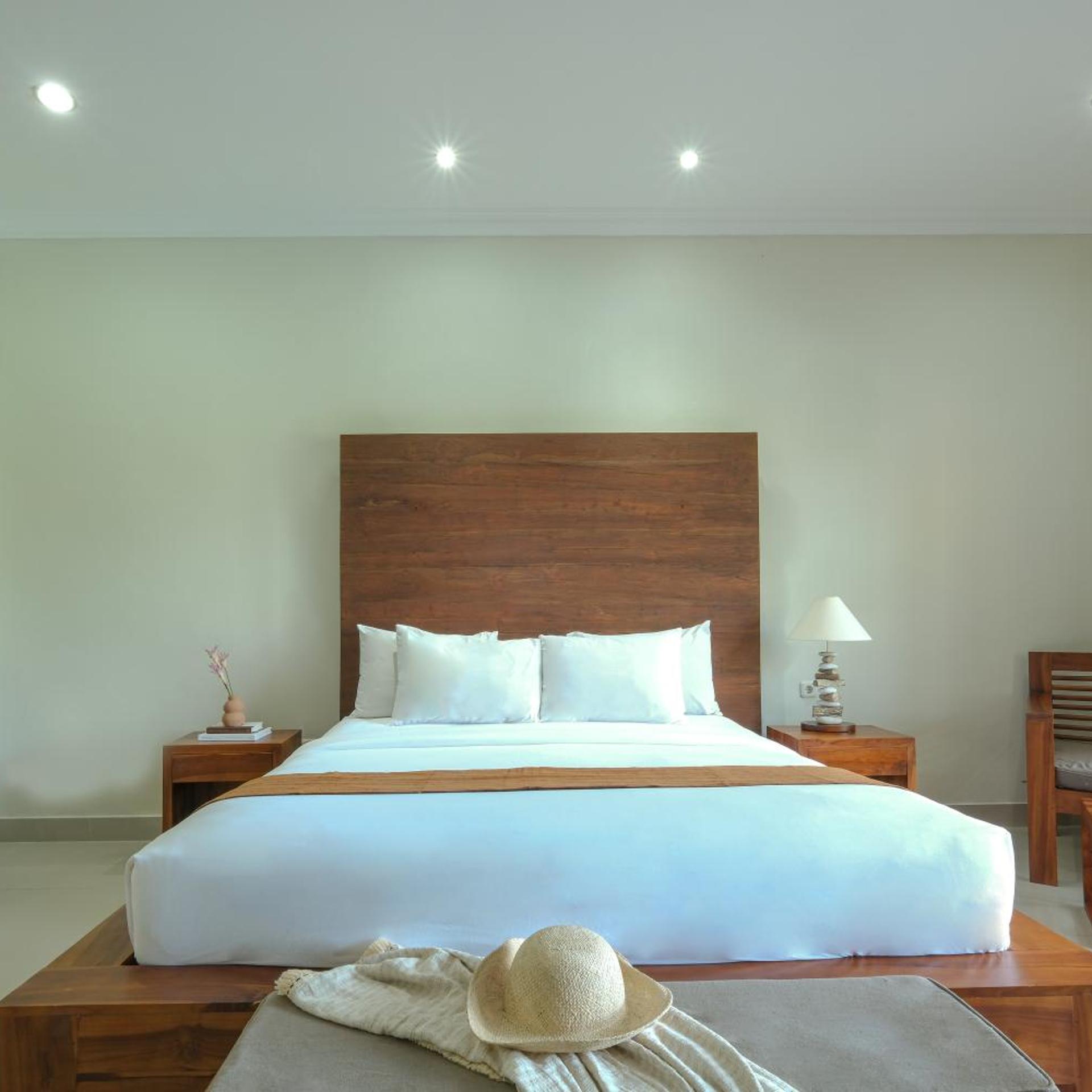 Suite, Rice Field View