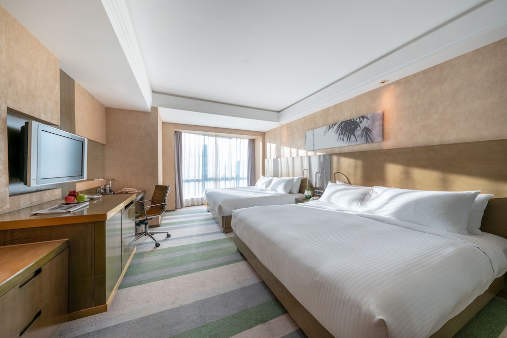 The Eton Hotel Shanghai 18/69