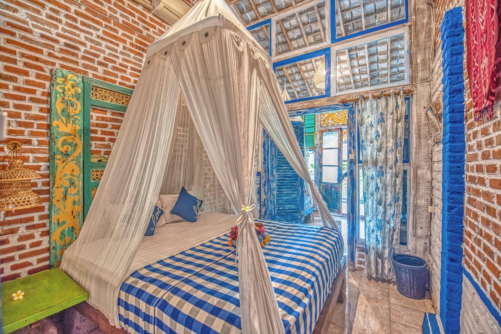 Santhika B&B 24/50