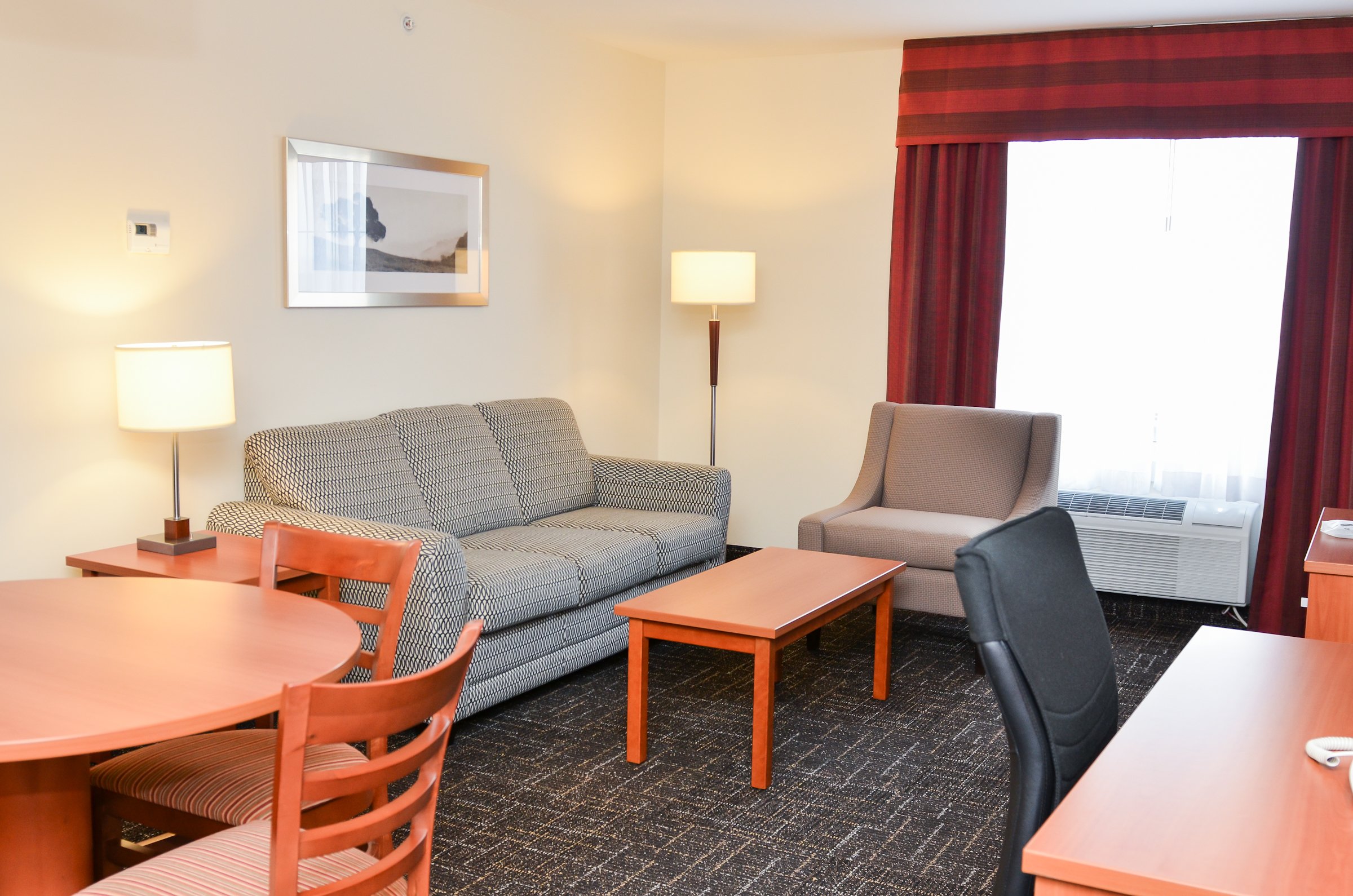 Best Western Thompson Hotel Suites 25/43