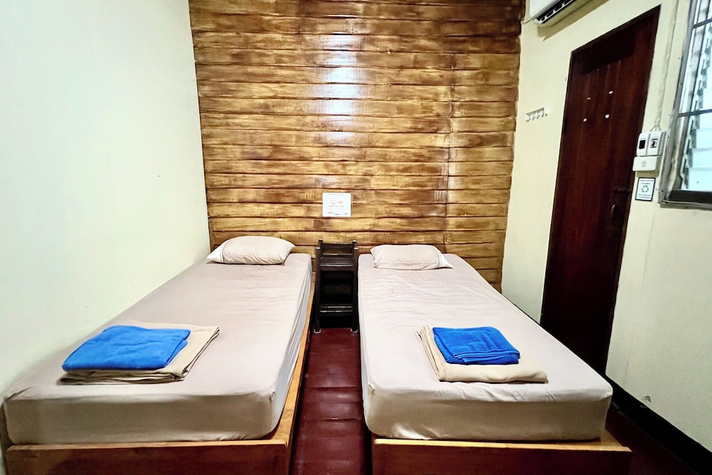 Baan Lanna At Phrasingh 14/54