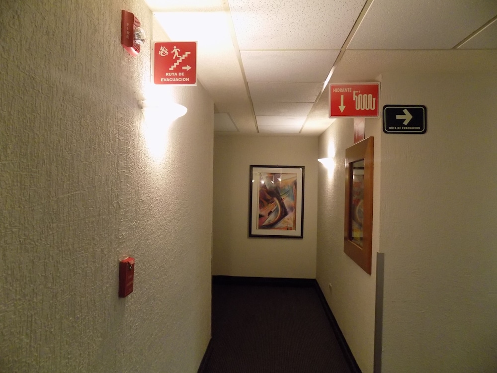 Hotel San Marcos Express 16/33