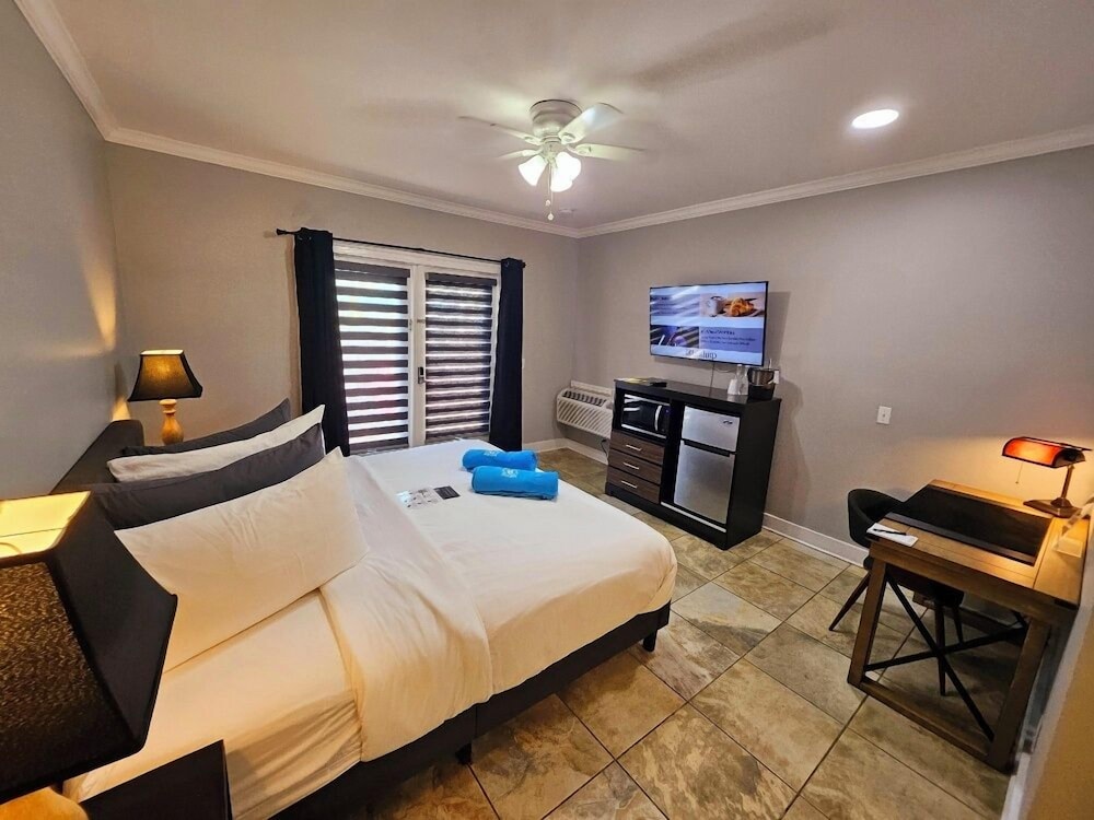 Classic, King Bed, Adult Only