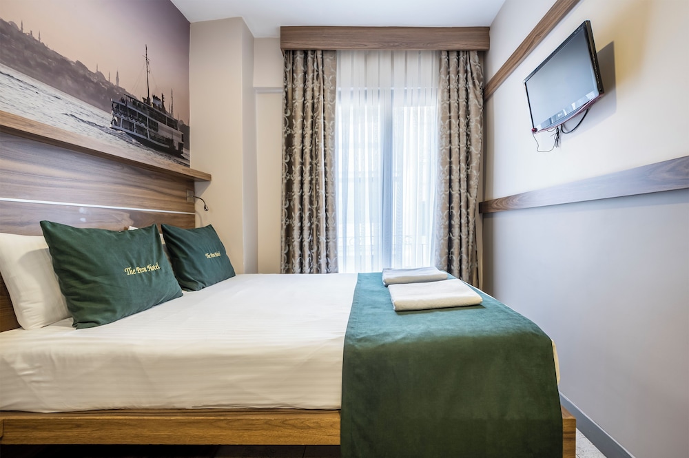 Lanai, Comfort, Twin Beds, City View، The Pera 3/10