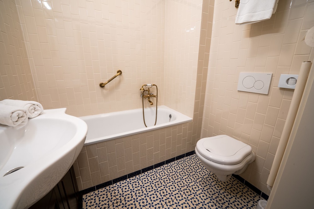 Best Western Hotel Grand 49/50
