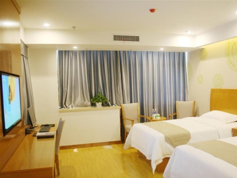 GreenTree Inn Bozhou Mengcheng County Red Star Macalline Business Hotel 2/17