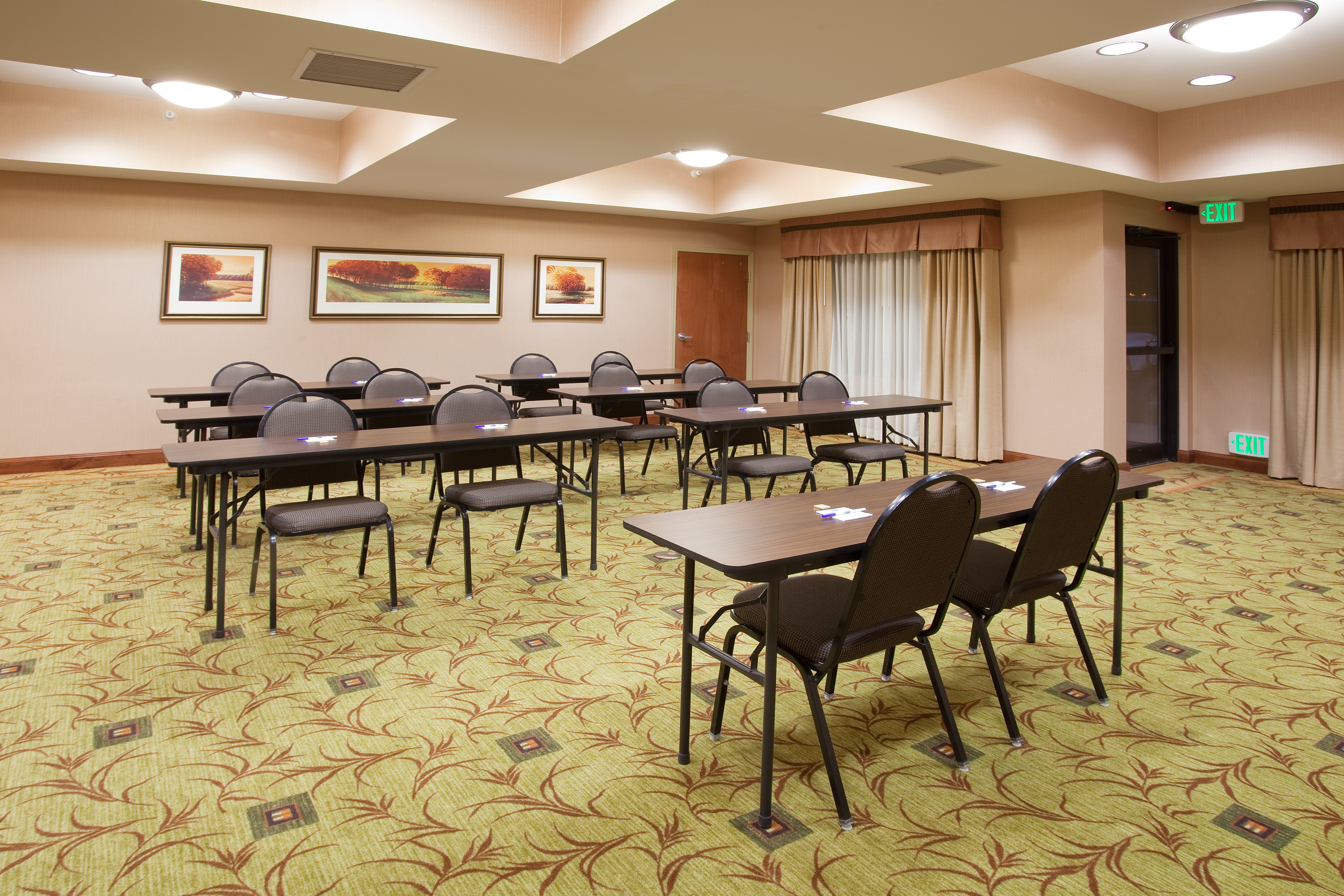 Holiday Inn Express Rawlins 68/78